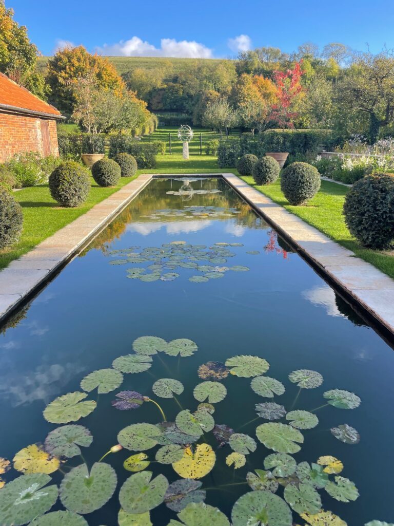 5 Top Tips when choosing garden sculpture By Capel Tenison, Border Sundials Border Sundials